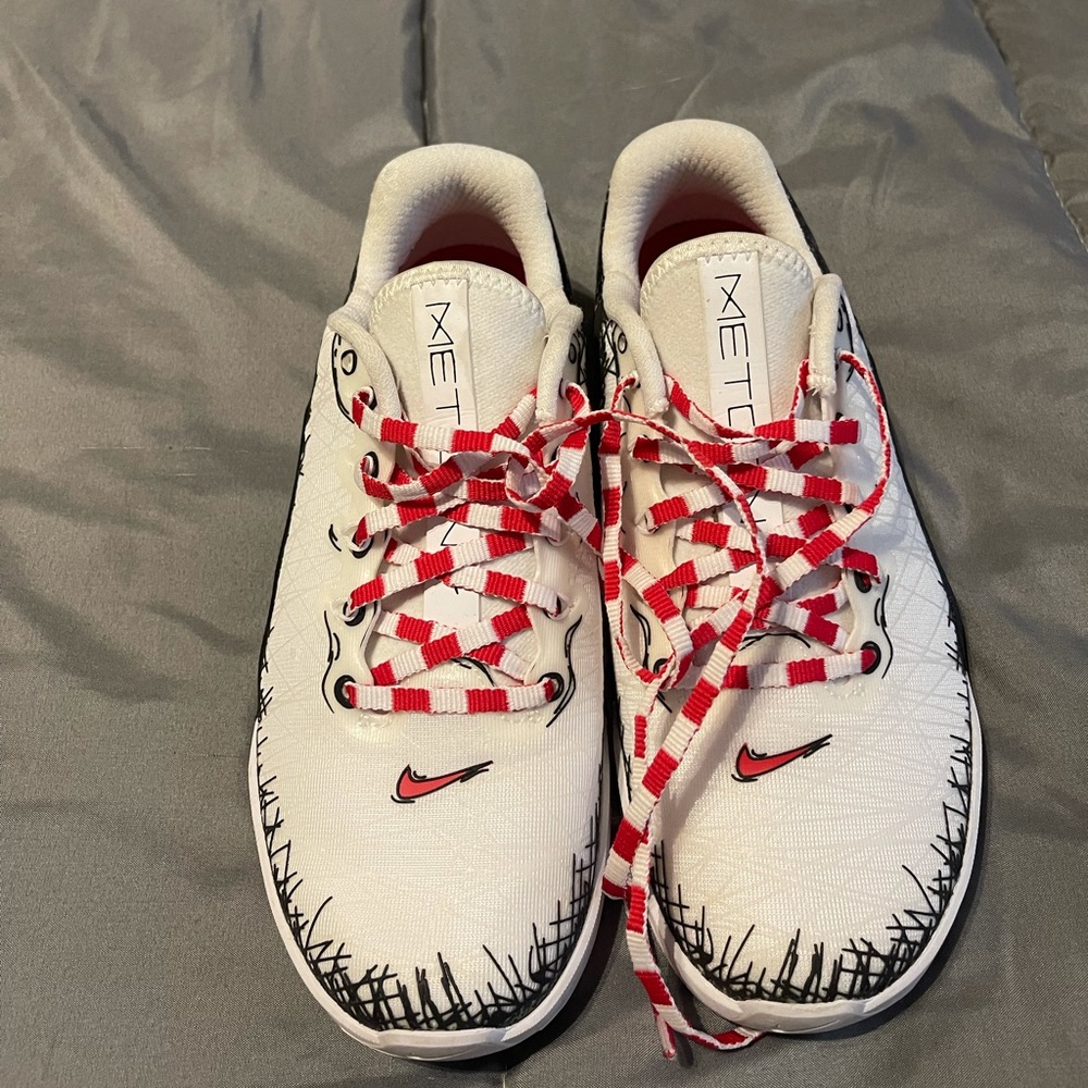 Nike metcon size 7 wore once like new